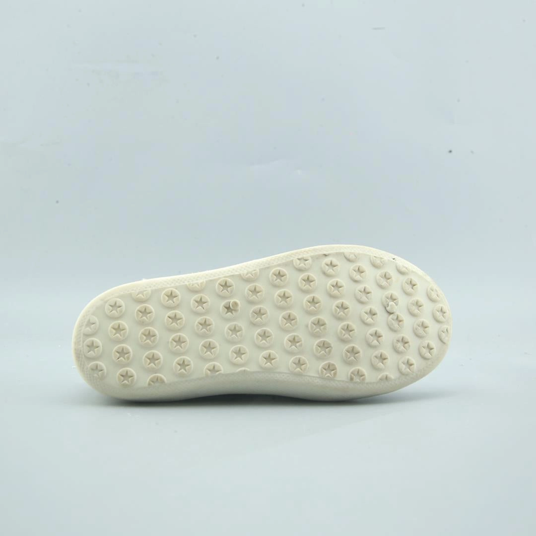 AMERICAN BRAND . simple casual shoe pictures