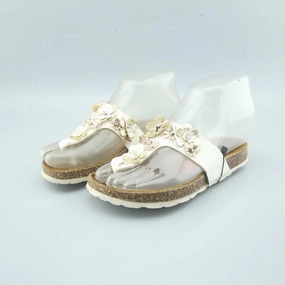AMERICAN BRAND . American versatile shoes