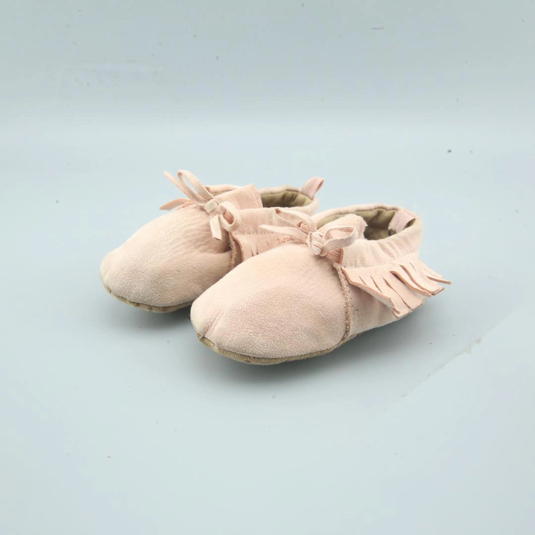 AMERICAN BRAND . American versatile shoes
