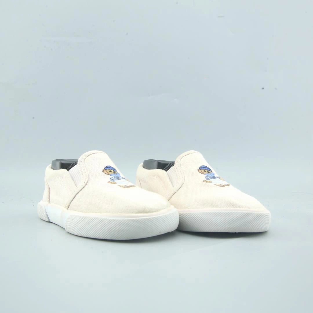AMERICAN BRAND . simple casual shoe pictures