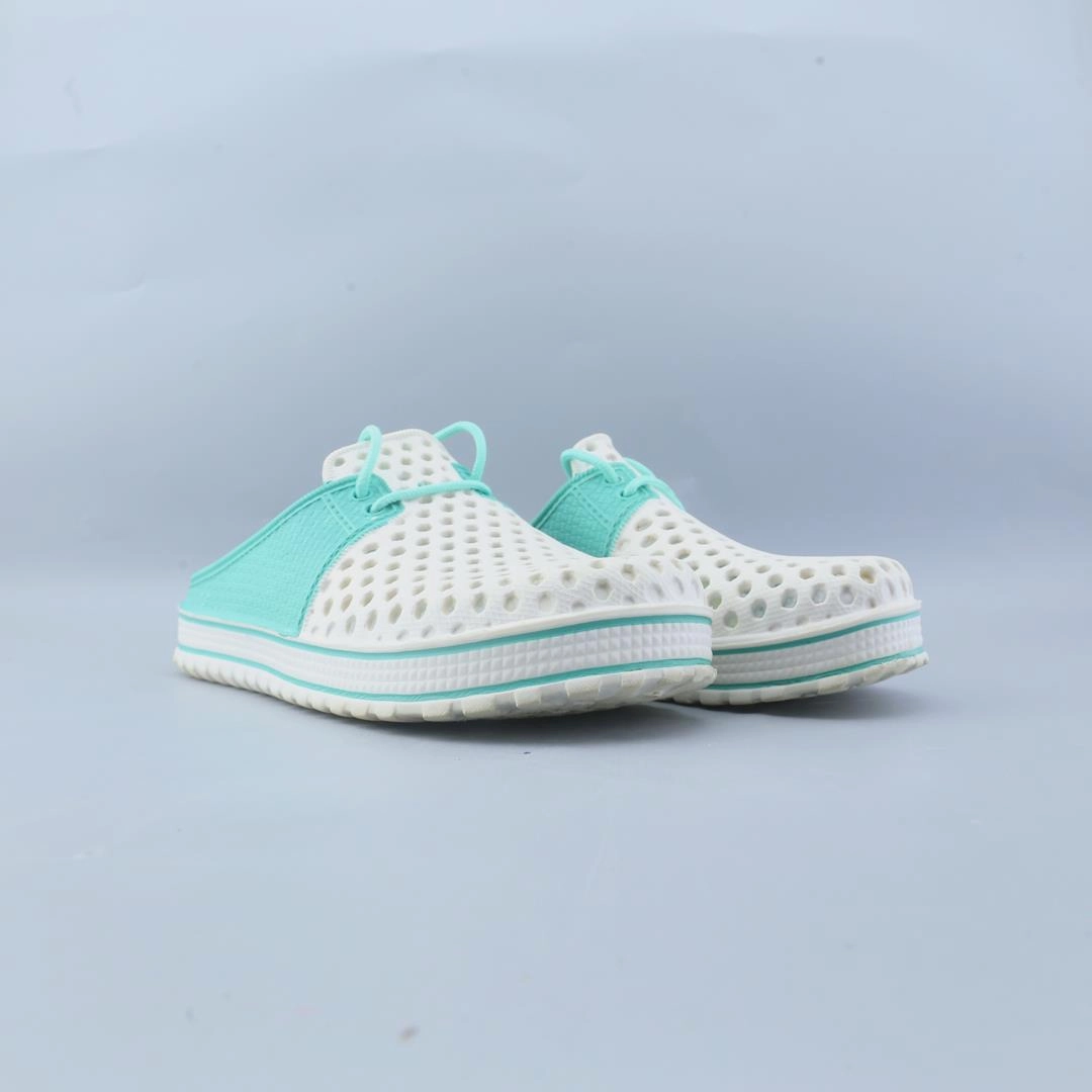AMERICAN BRAND . simple casual shoe pictures