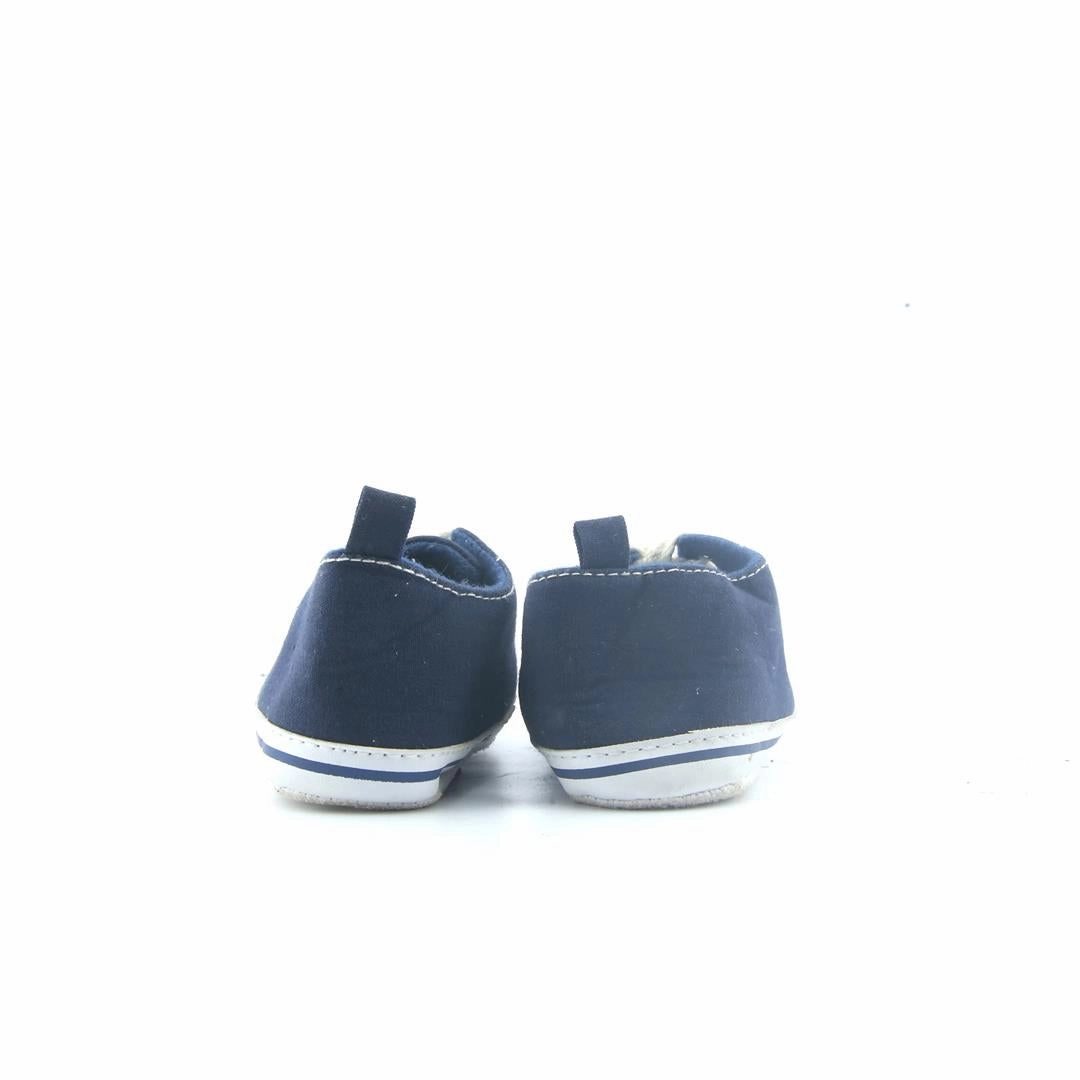 AMERICAN BRAND . simple casual shoe pictures