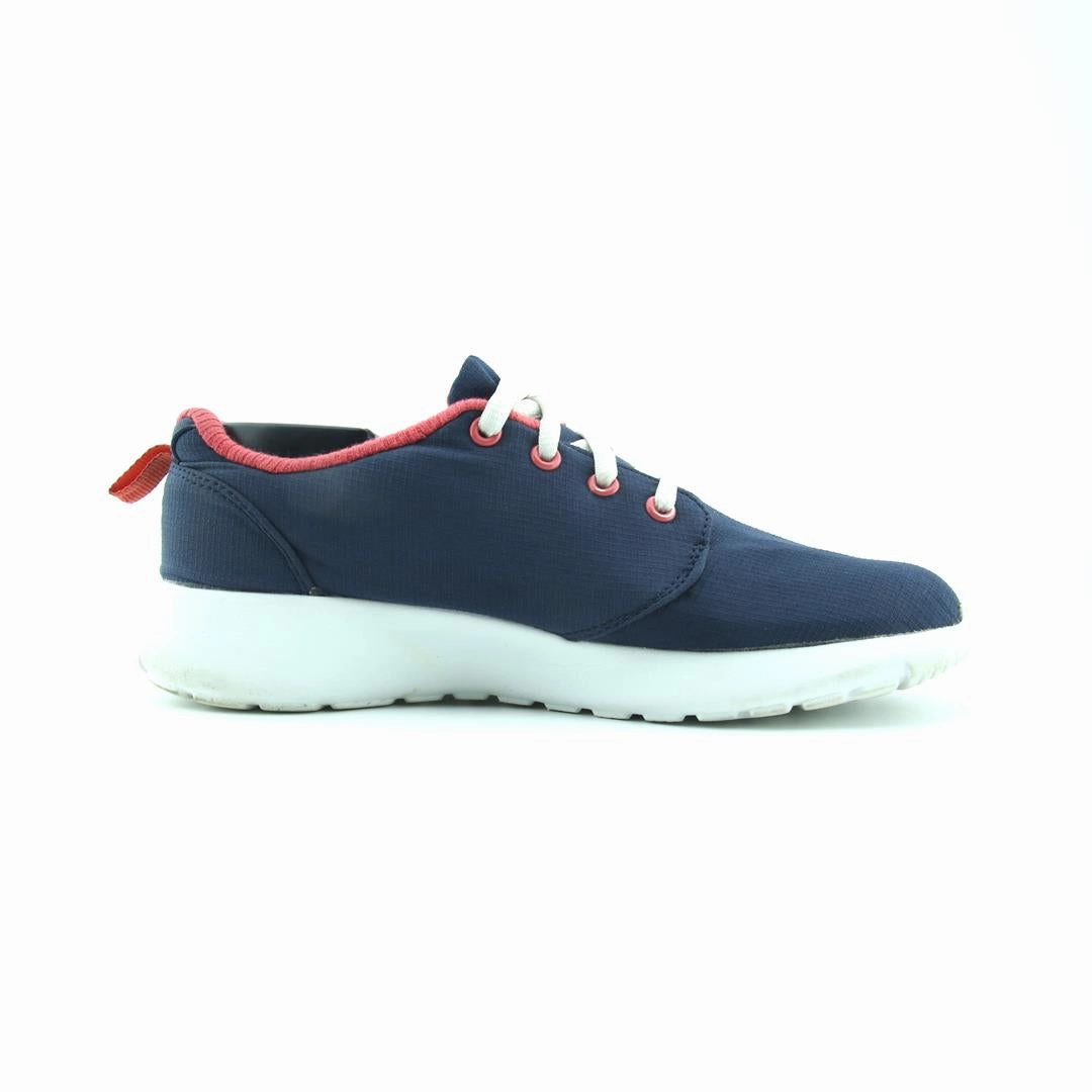 AMERICAN BRAND . simple casual shoe pictures