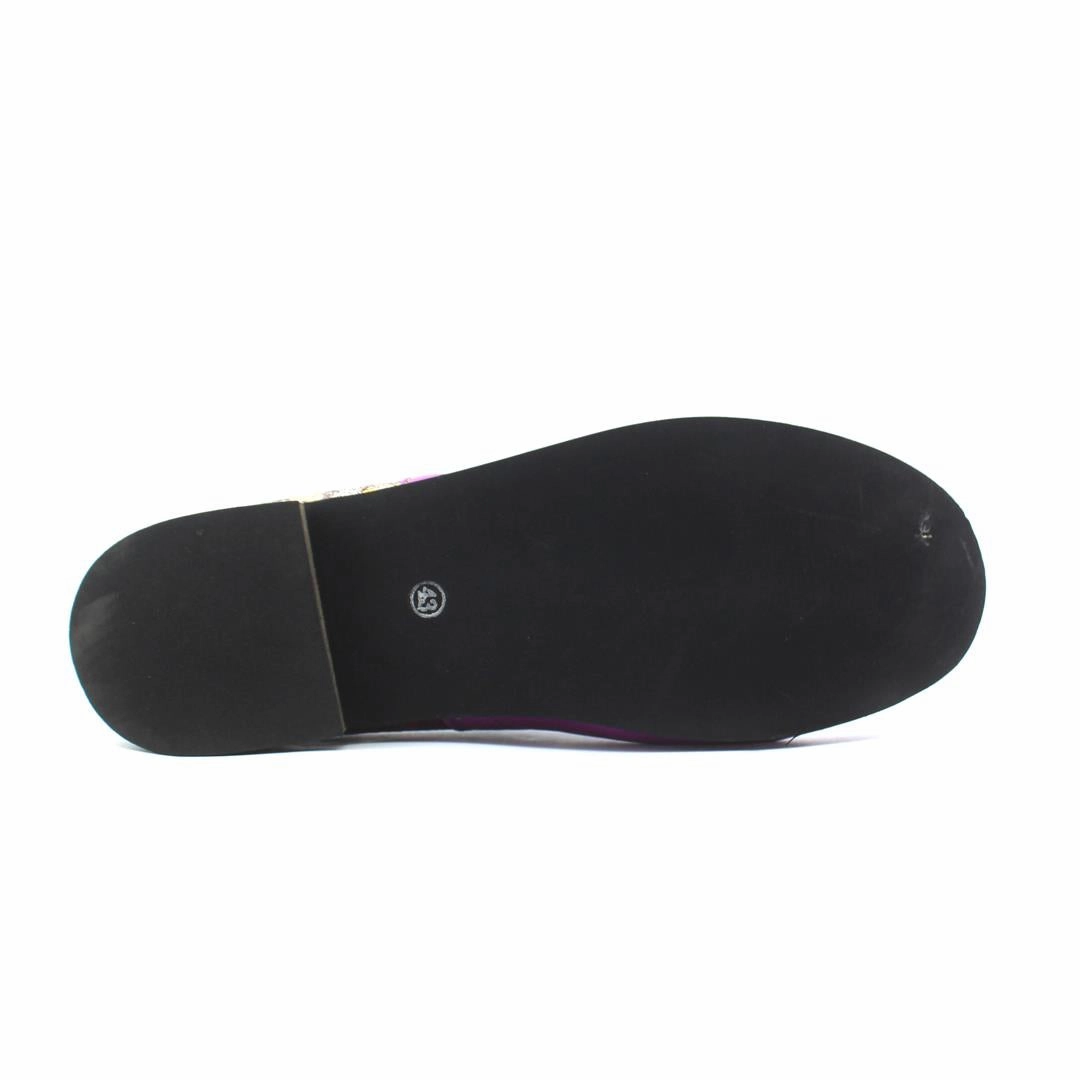 AMERICAN BRAND . simple casual shoe pictures