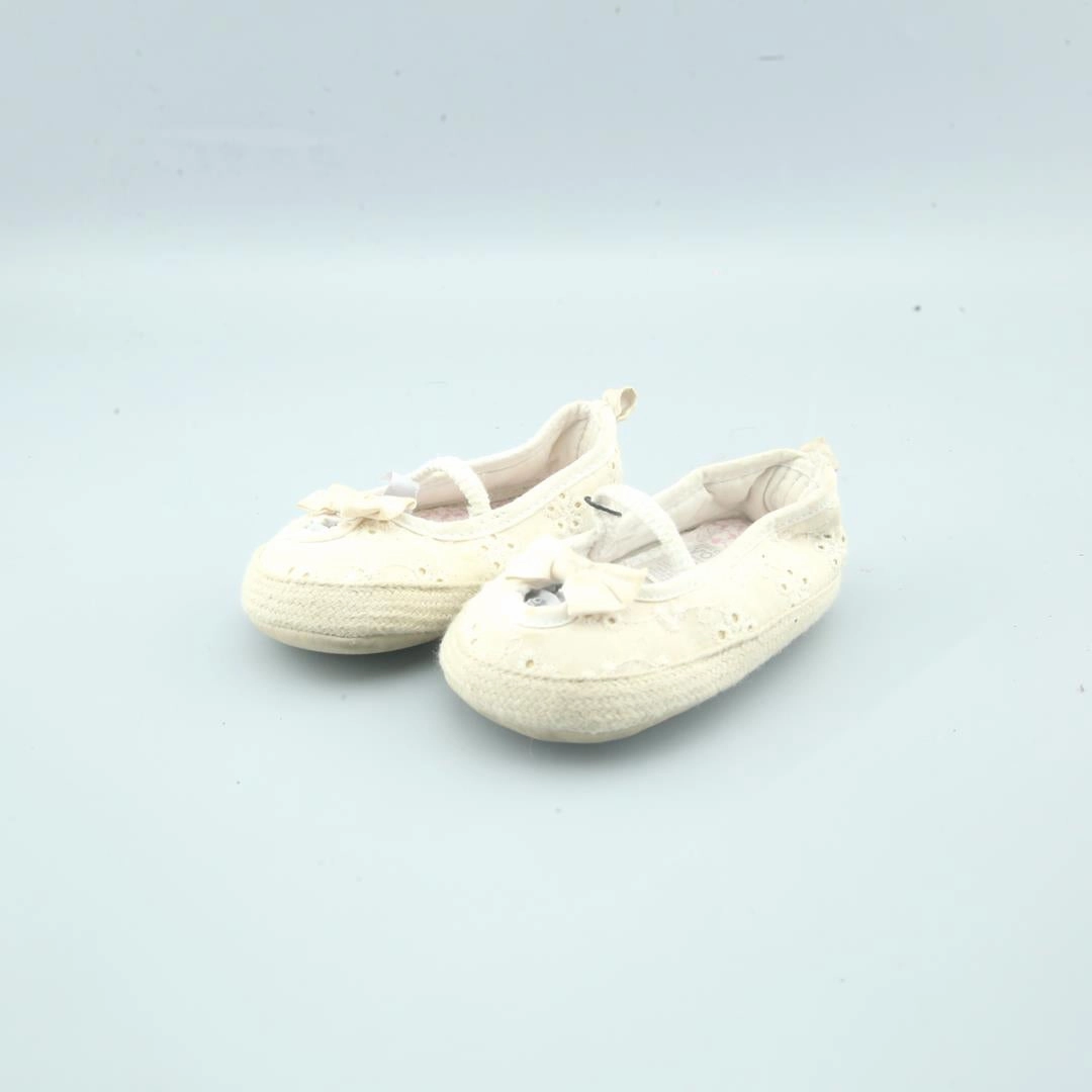 AMERICAN BRAND . American versatile shoes