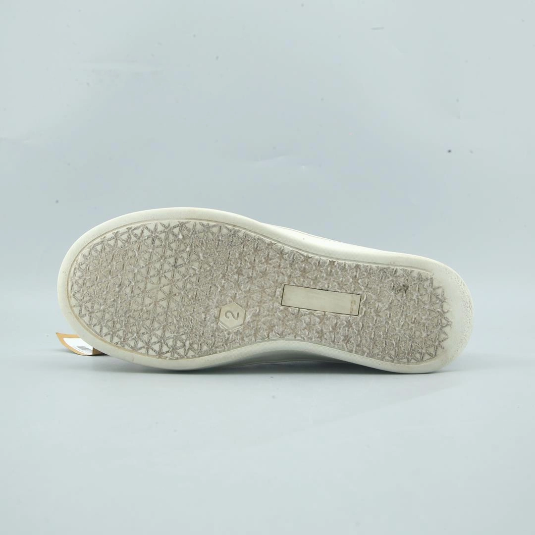 AMERICAN BRAND . simple casual shoe pictures