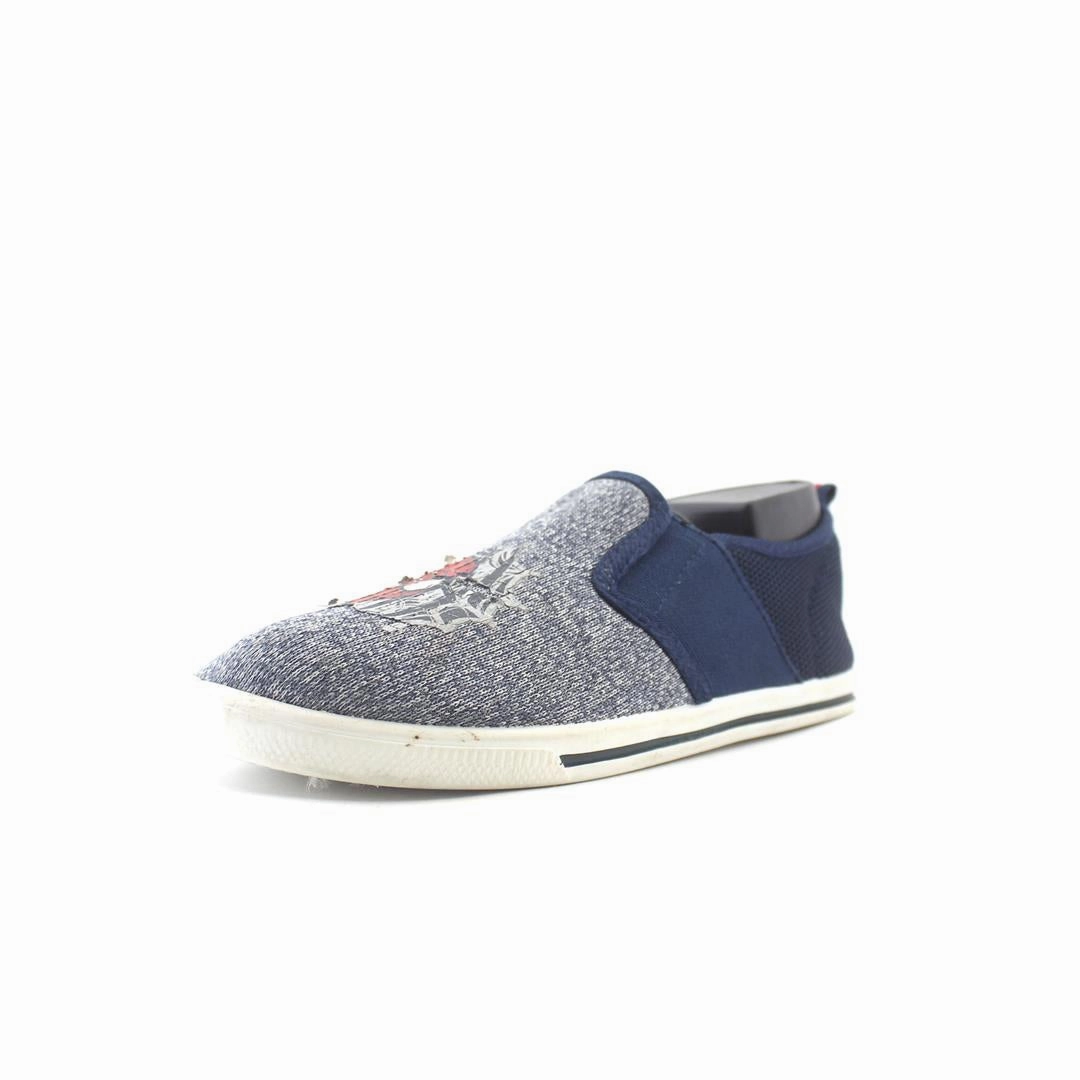 AMERICAN BRAND . simple casual shoe pictures
