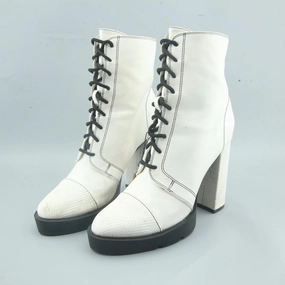 AMERICAN BRAND . American versatile shoes