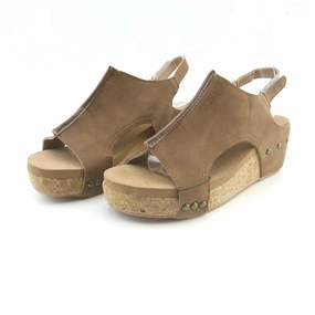AMERICAN BRAND . American versatile shoes