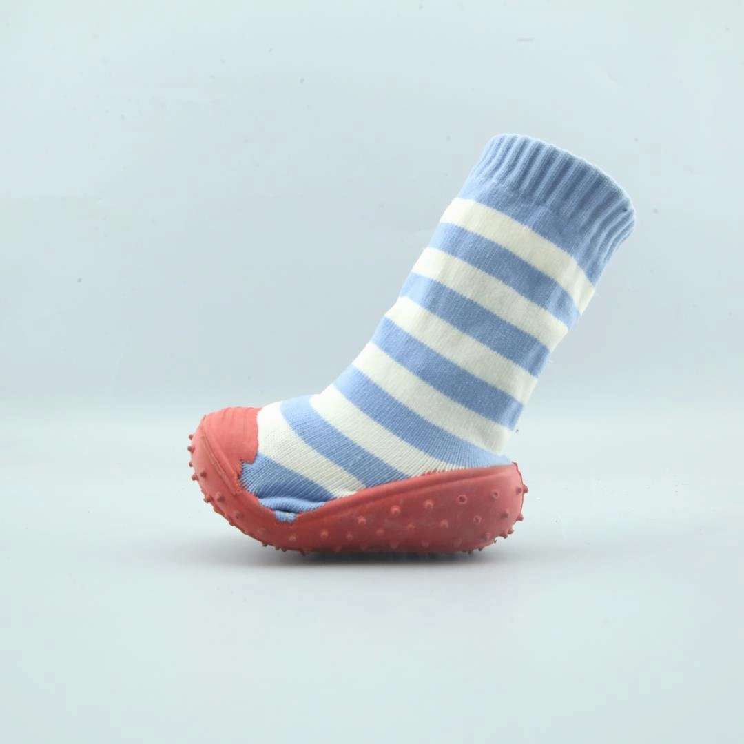 AMERICAN BRAND . simple casual shoe pictures