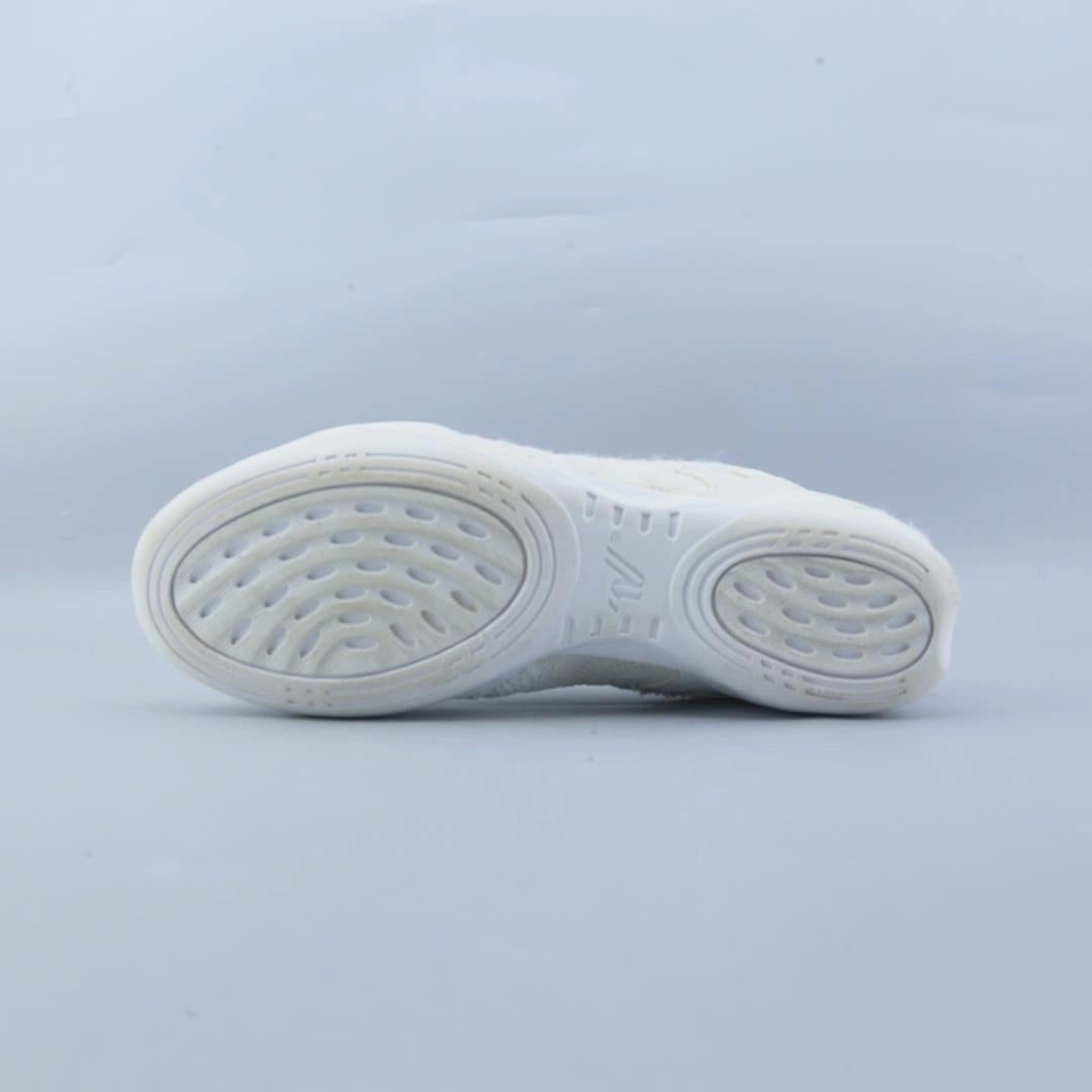 AMERICAN BRAND . simple casual shoe pictures