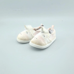 AMERICAN BRAND . American versatile shoes