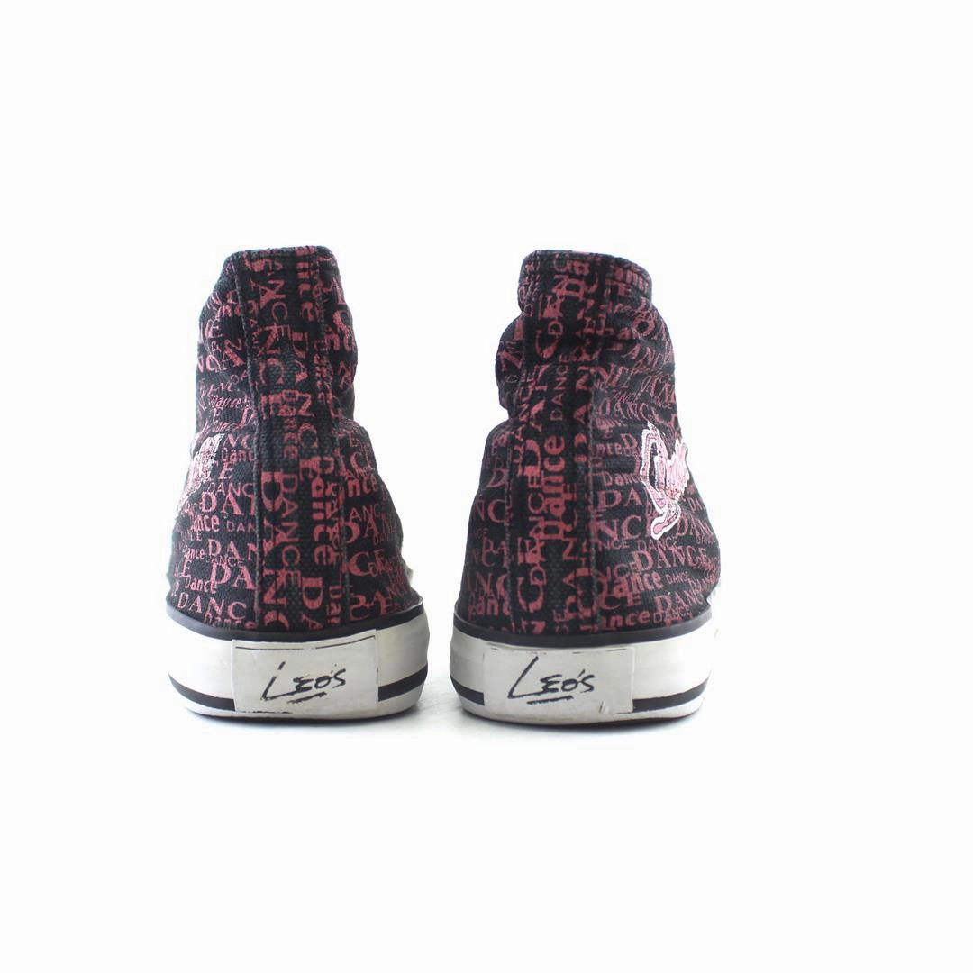 AMERICAN BRAND . simple casual shoe pictures