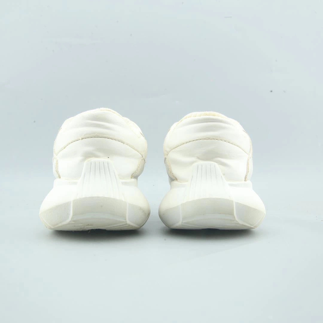 AMERICAN BRAND . simple casual shoe pictures