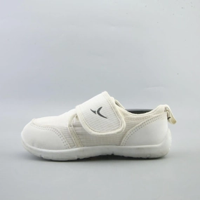 AMERICAN BRAND . American versatile shoes