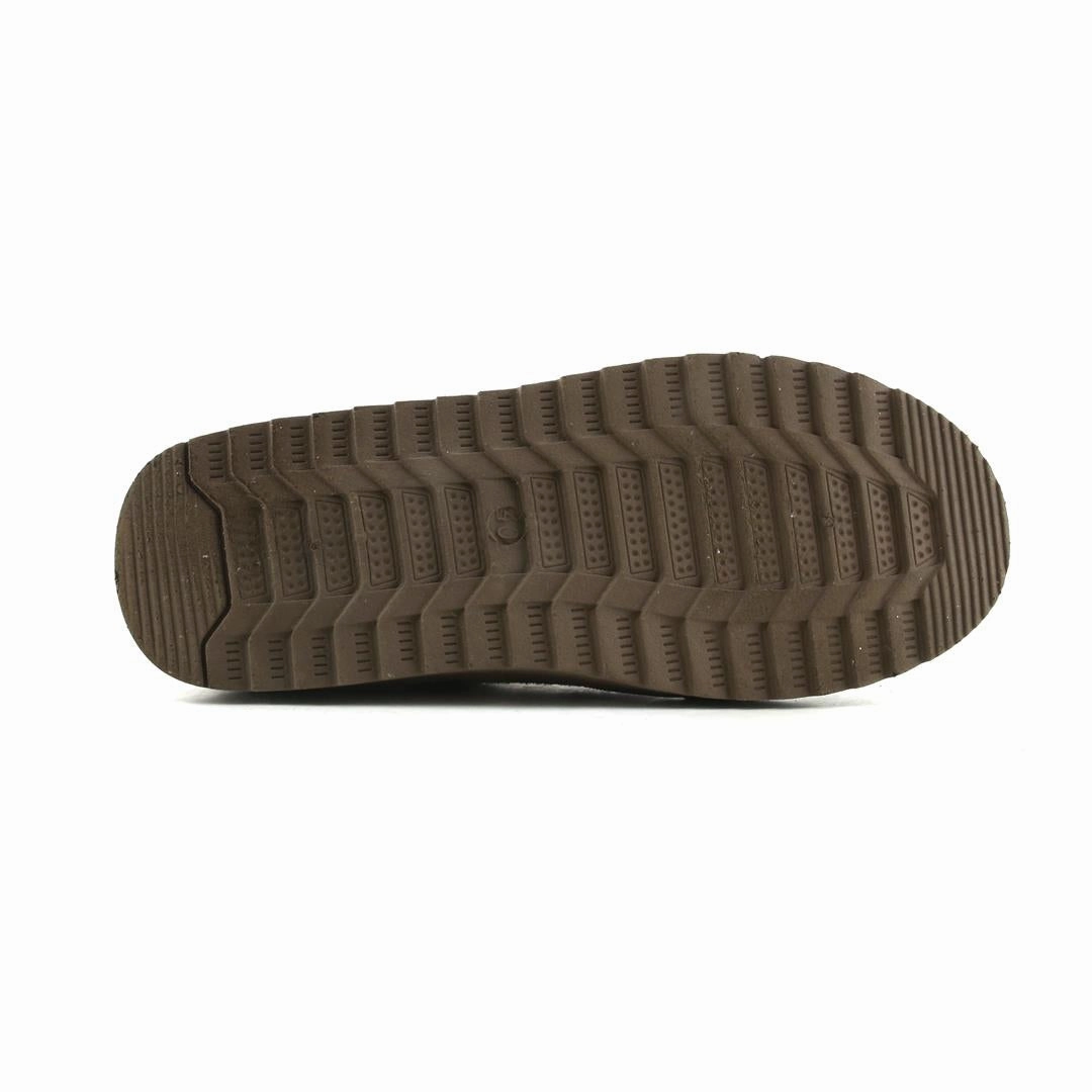 AMERICAN BRAND . simple casual shoe pictures