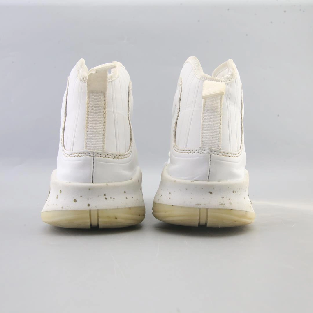 AMERICAN BRAND . simple casual shoe pictures