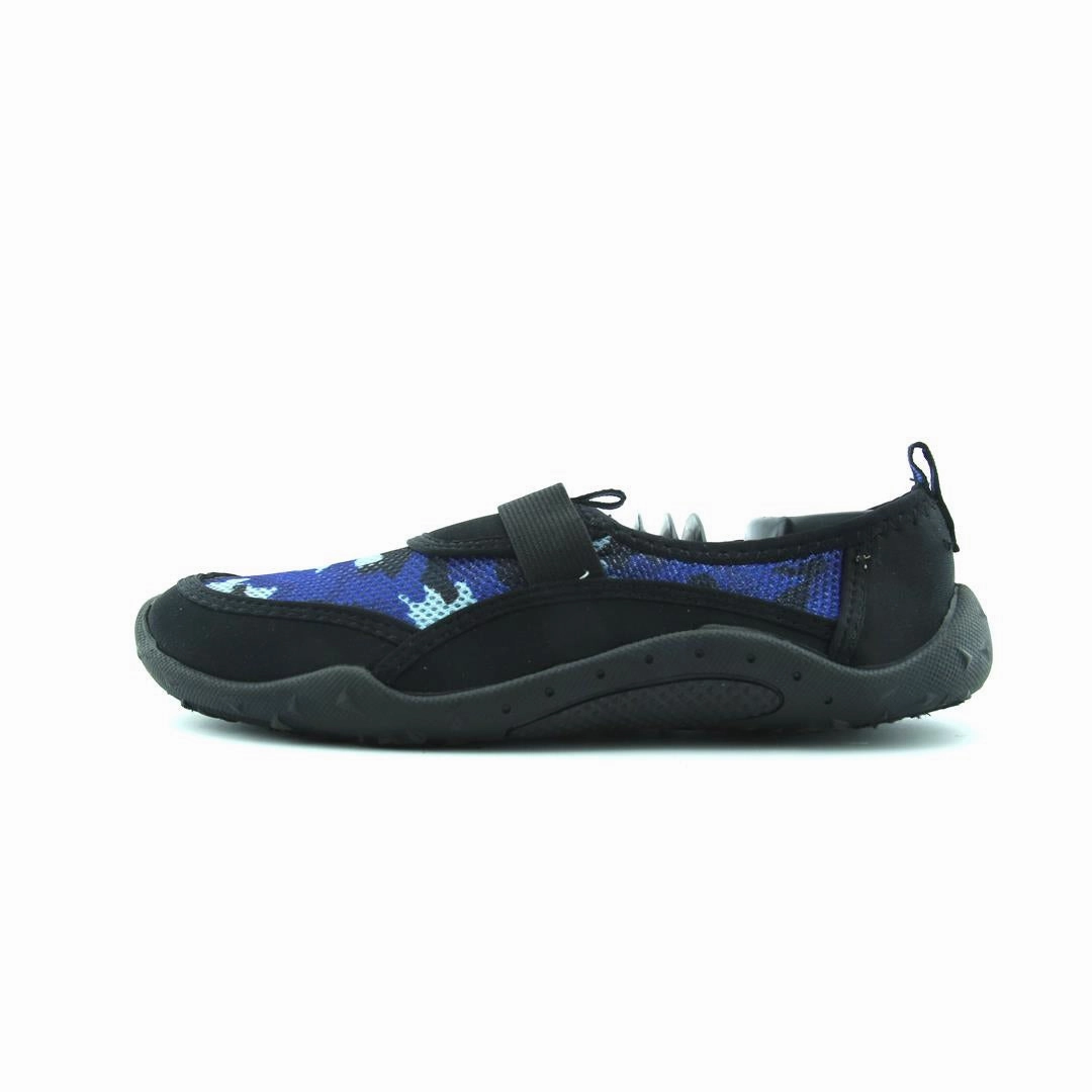 AMERICAN BRAND . American versatile shoes