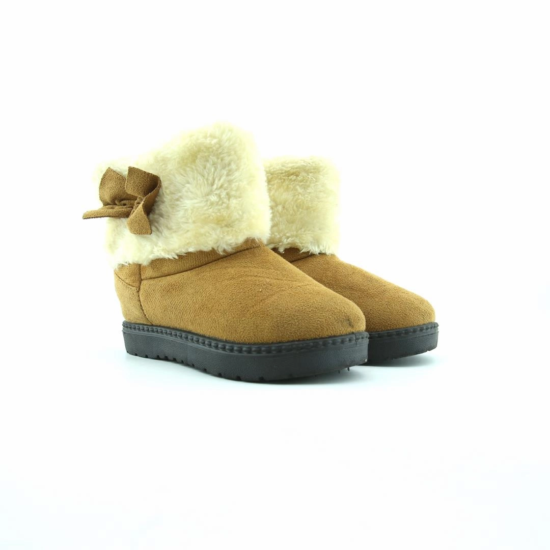 AMERICAN BRAND . simple casual shoe pictures