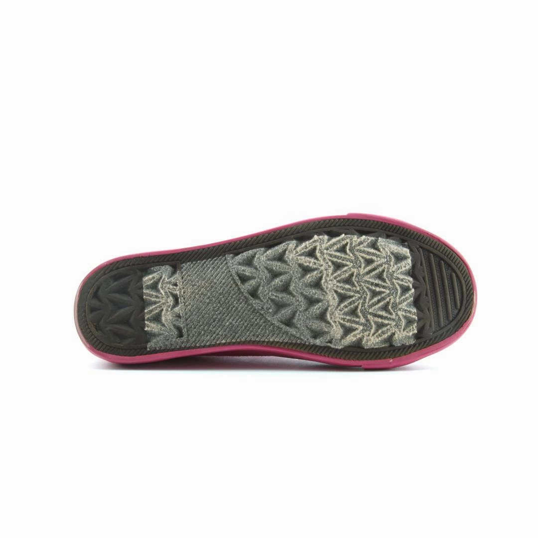 AMERICAN BRAND . simple casual shoe pictures
