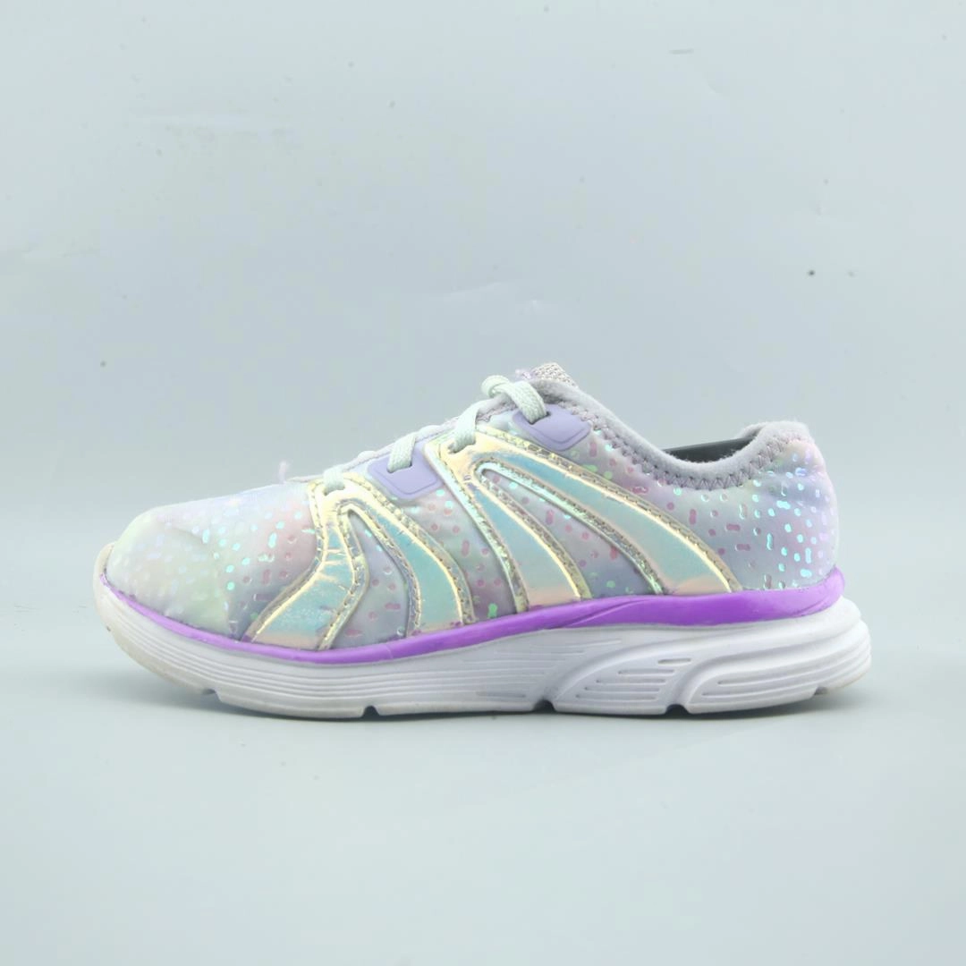 AMERICAN BRAND . American versatile shoes