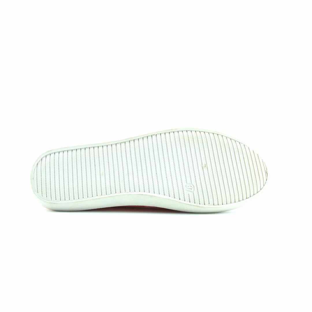 AMERICAN BRAND . simple casual shoe pictures