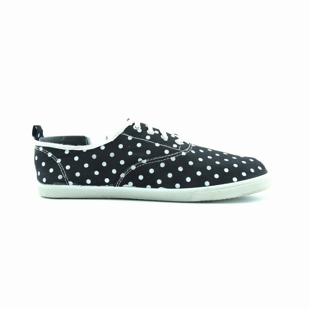 AMERICAN BRAND . simple casual shoe pictures