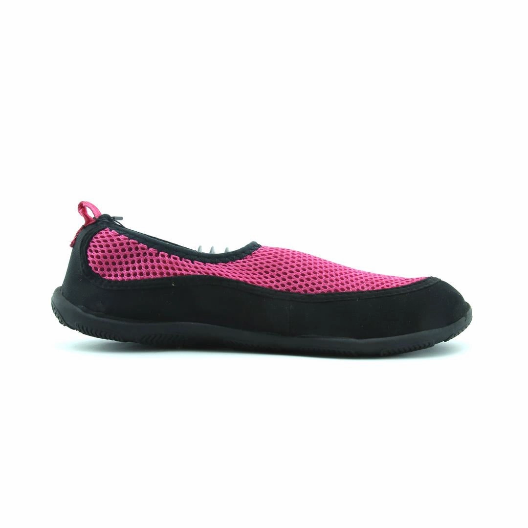 AMERICAN BRAND . simple casual shoe pictures