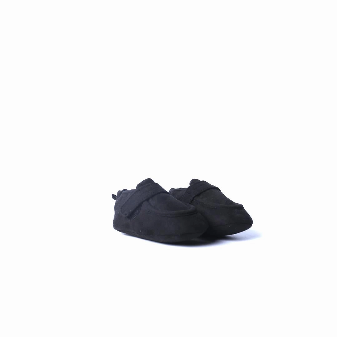AMERICAN BRAND . simple casual shoe pictures