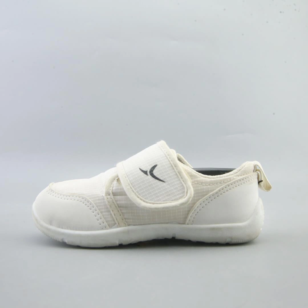 AMERICAN BRAND . American versatile shoes