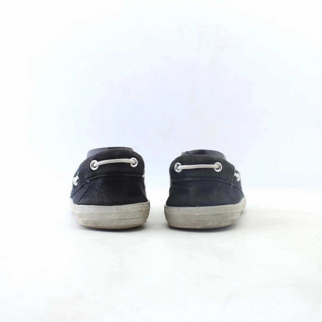 AMERICAN BRAND . simple casual shoe pictures