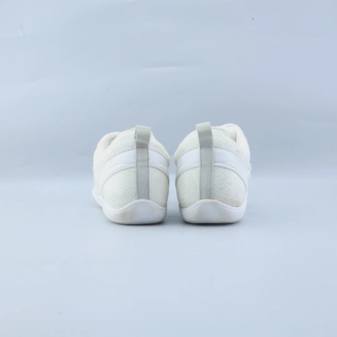 AMERICAN BRAND . simple casual shoe pictures