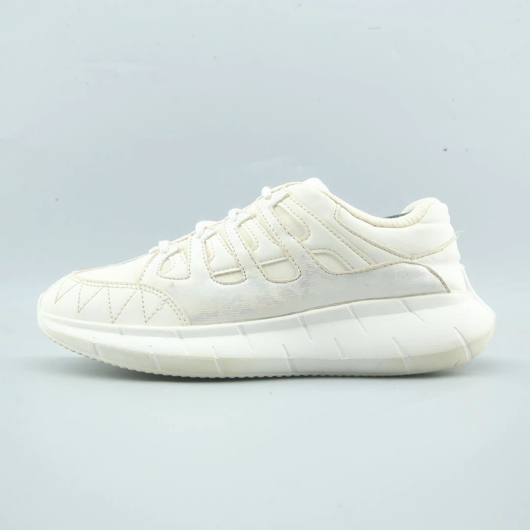 AMERICAN BRAND . American versatile shoes