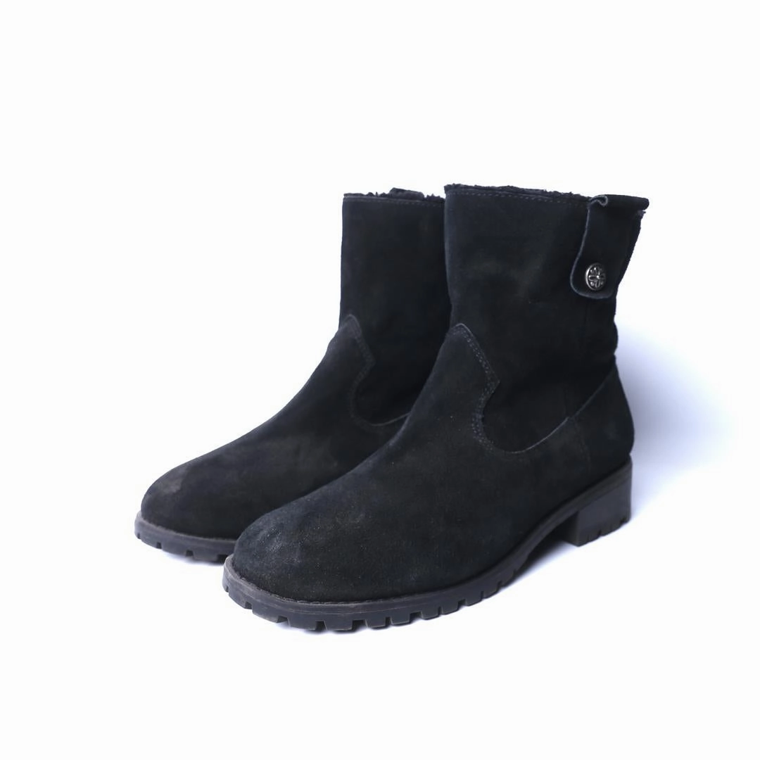 AMERICAN BRAND . American versatile shoes