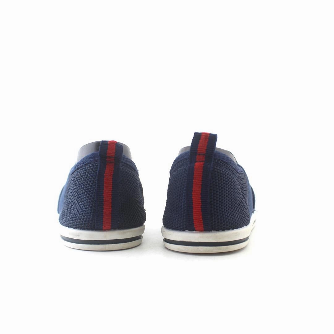 AMERICAN BRAND . simple casual shoe pictures