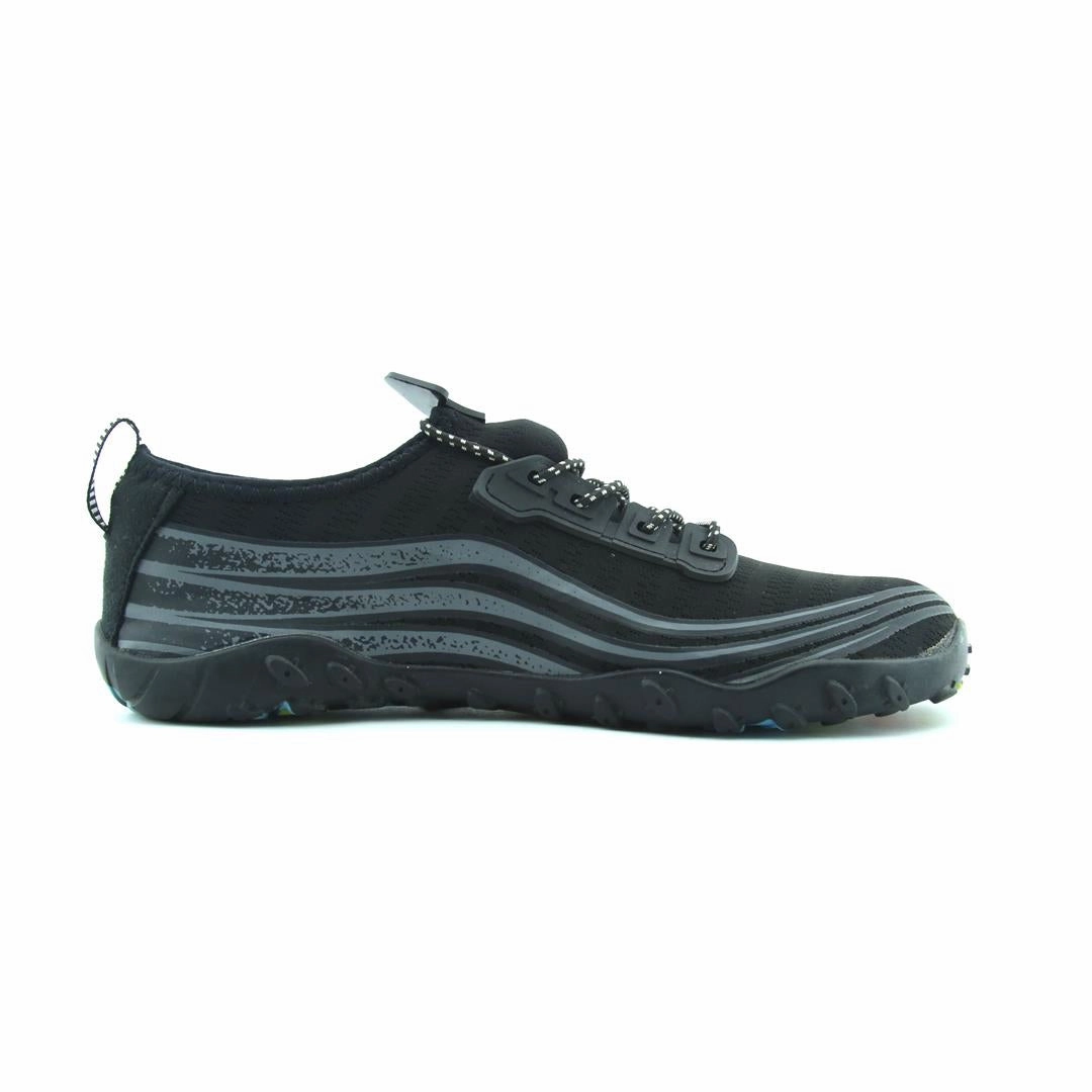 AMERICAN BRAND . simple casual shoe pictures