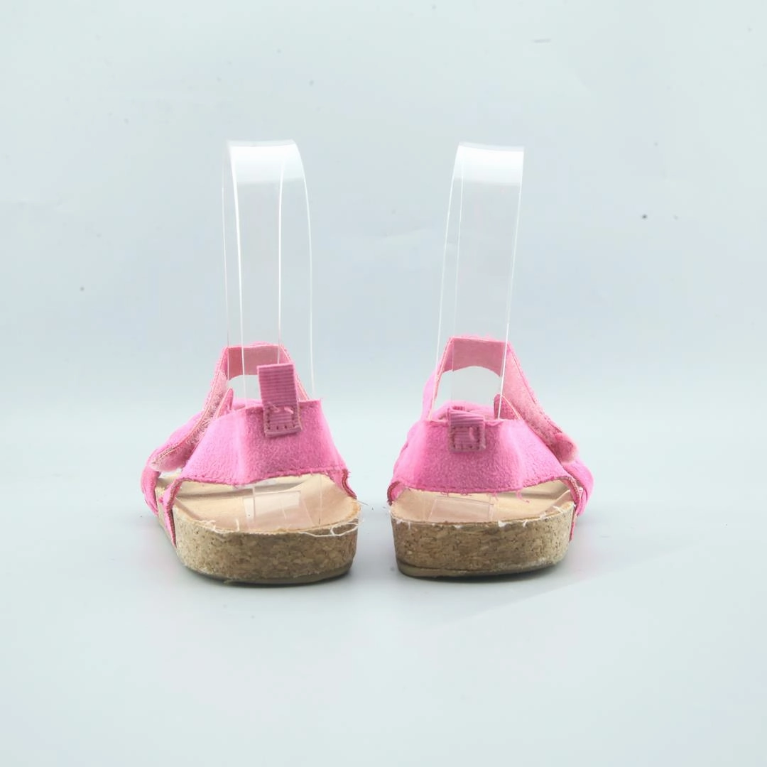 AMERICAN BRAND . simple casual shoe pictures