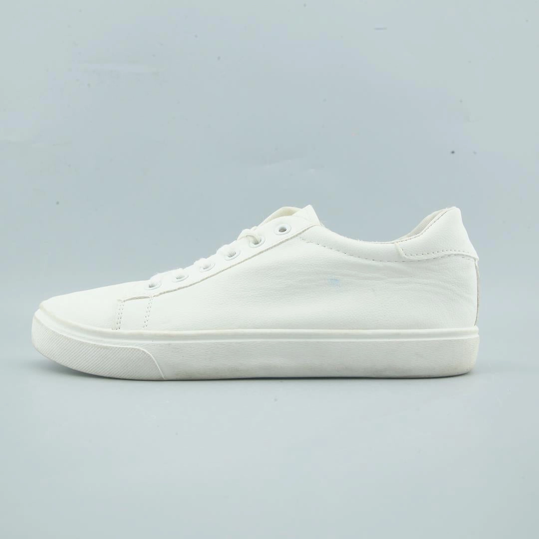 AMERICAN BRAND . American versatile shoes