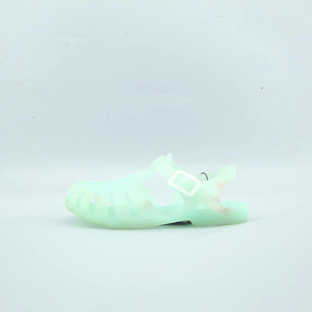 AMERICAN BRAND . simple casual shoe pictures