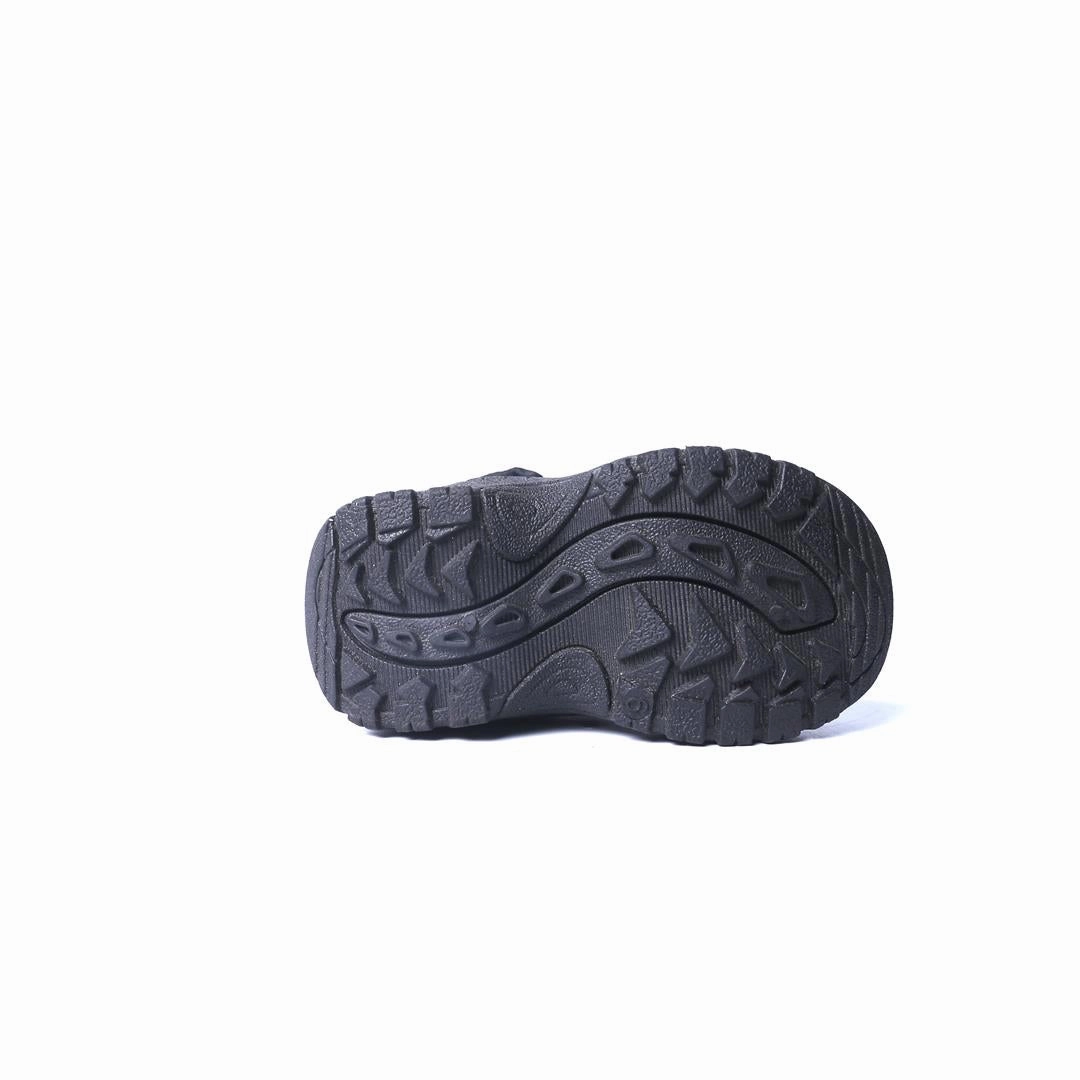 AMERICAN BRAND . simple casual shoe pictures