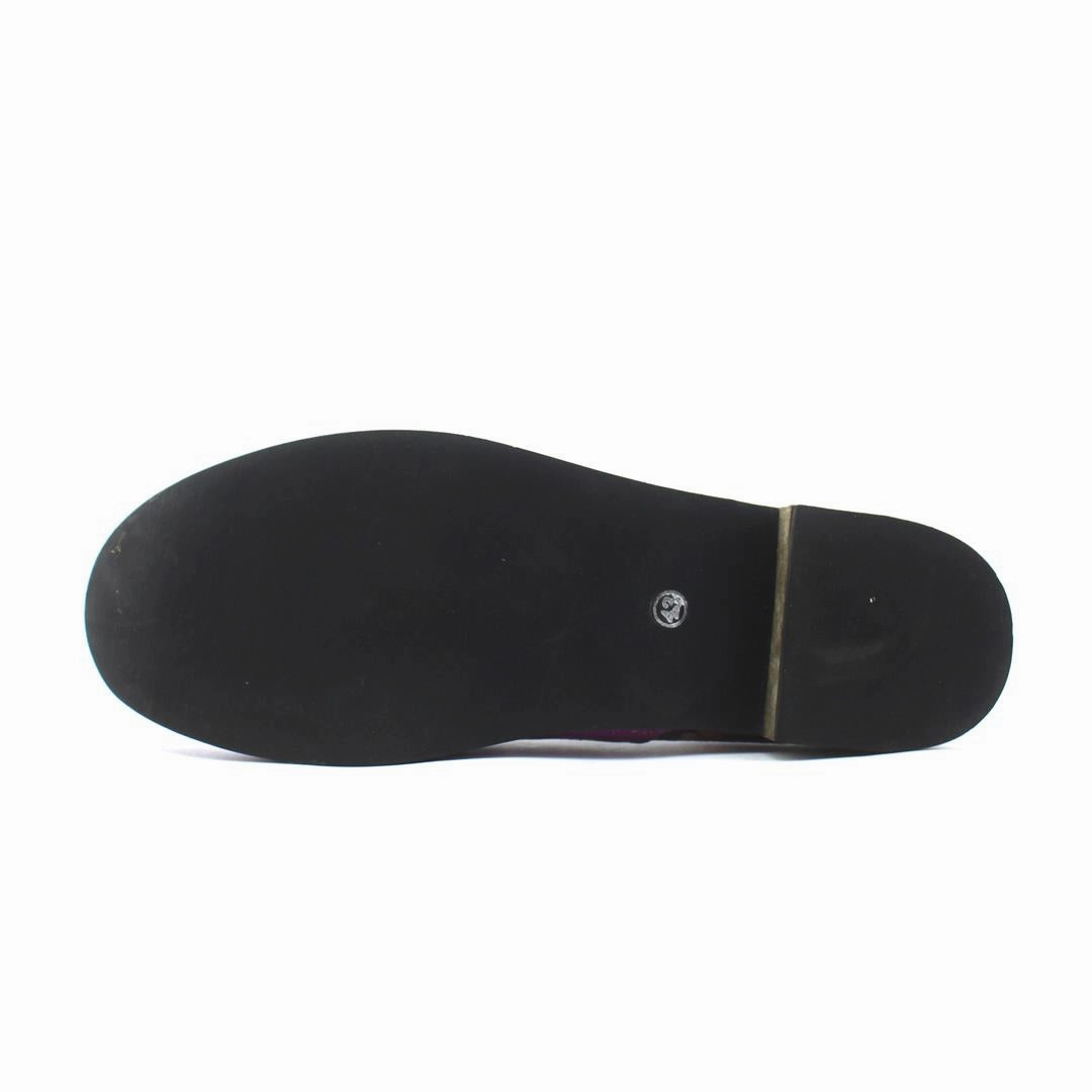 AMERICAN BRAND . simple casual shoe pictures
