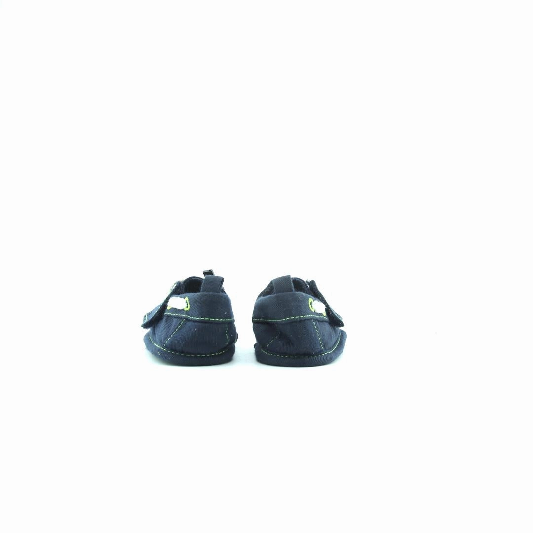 AMERICAN BRAND . simple casual shoe pictures