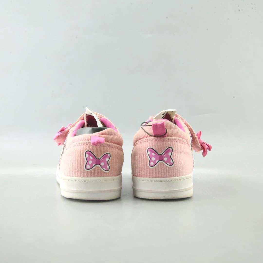 AMERICAN BRAND . simple casual shoe pictures