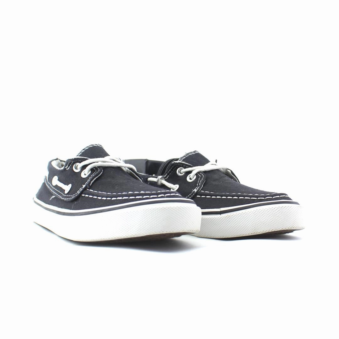 AMERICAN BRAND . simple casual shoe pictures