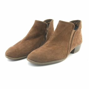 AMERICAN BRAND . American versatile shoes