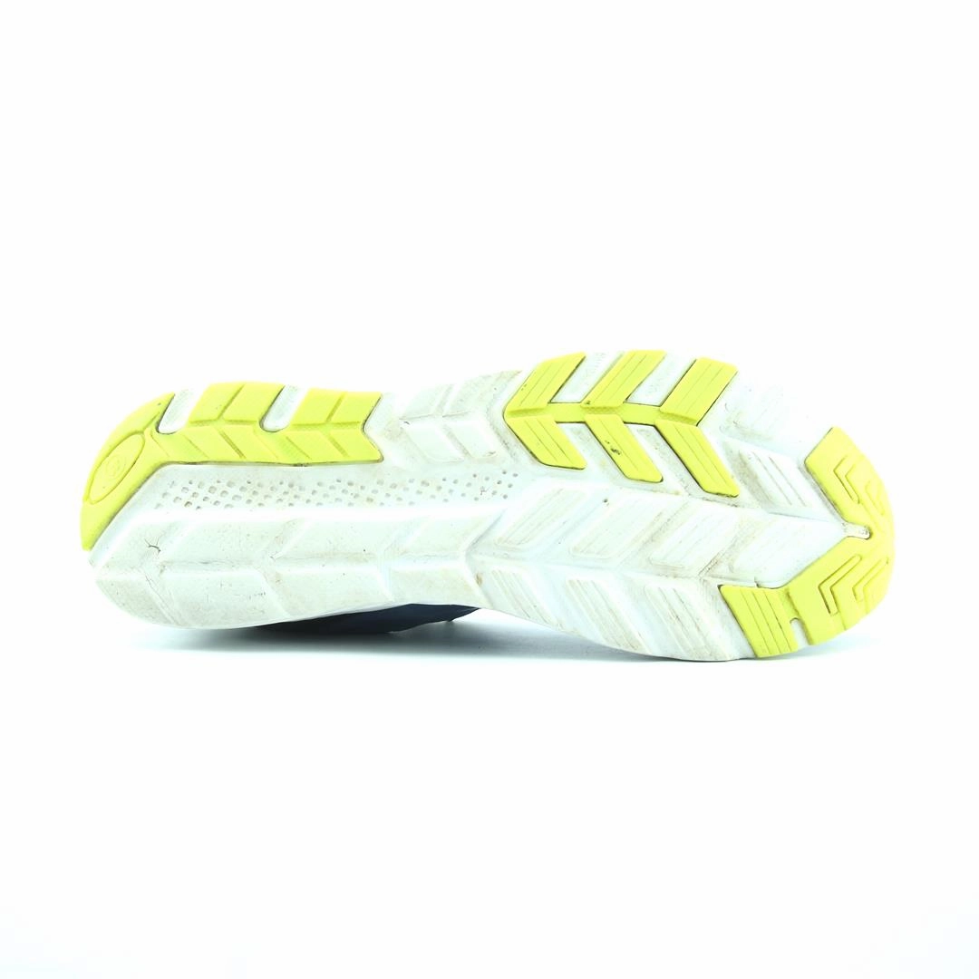 AMERICAN BRAND . simple casual shoe pictures