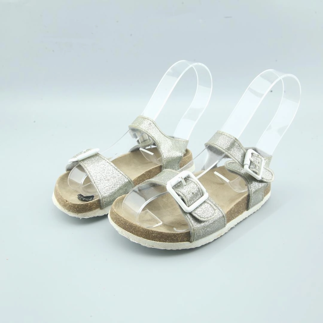 AMERICAN BRAND . American versatile shoes