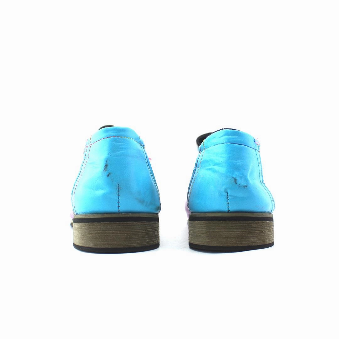 AMERICAN BRAND . simple casual shoe pictures