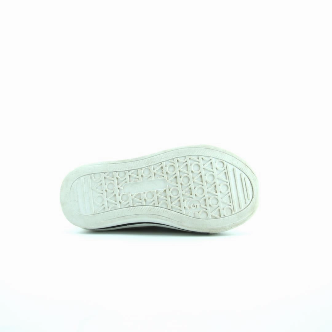AMERICAN BRAND . simple casual shoe pictures