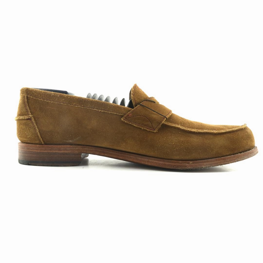 AMERICAN BRAND . simple casual shoe pictures